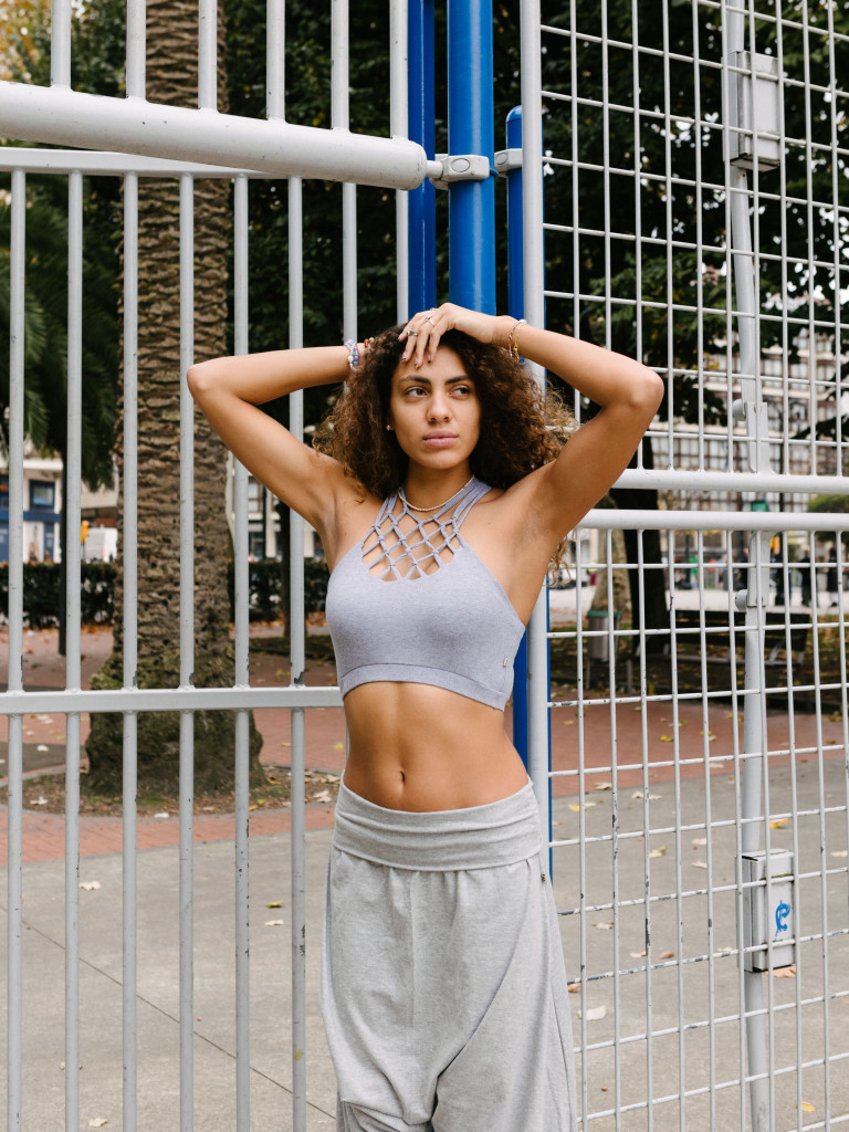 GREY MACRAMÉ TOP