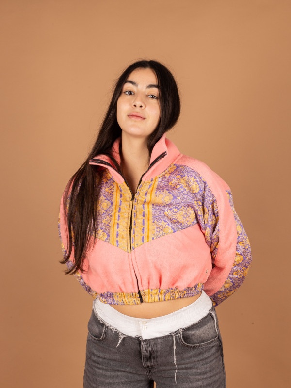 CHAQUETA PICOS CROP CHICLE 018