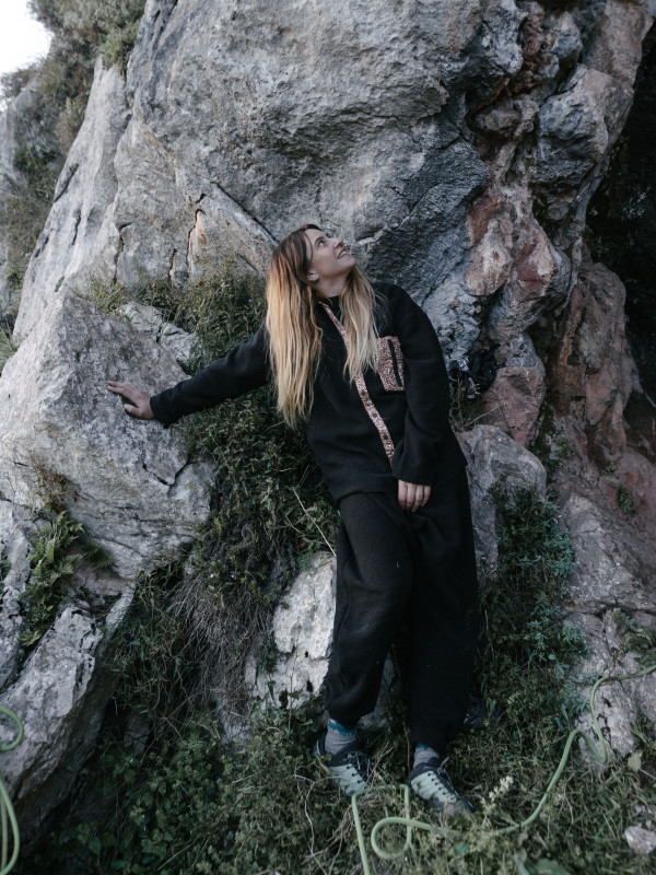 PANTALON BAGGY MONTAÑA BLACK 2