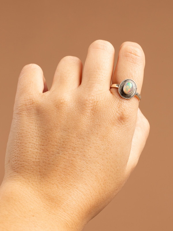 CROWN MOON STONE RING