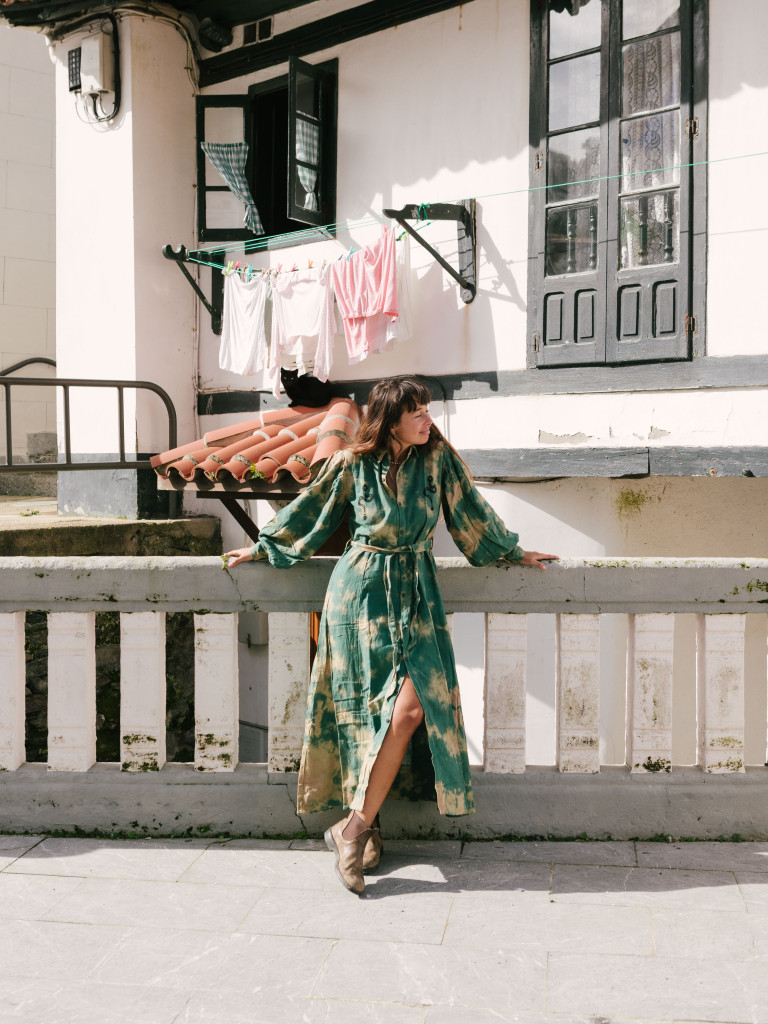 THE YEAR OF THE SNAKE ROCK GREEN DRESS