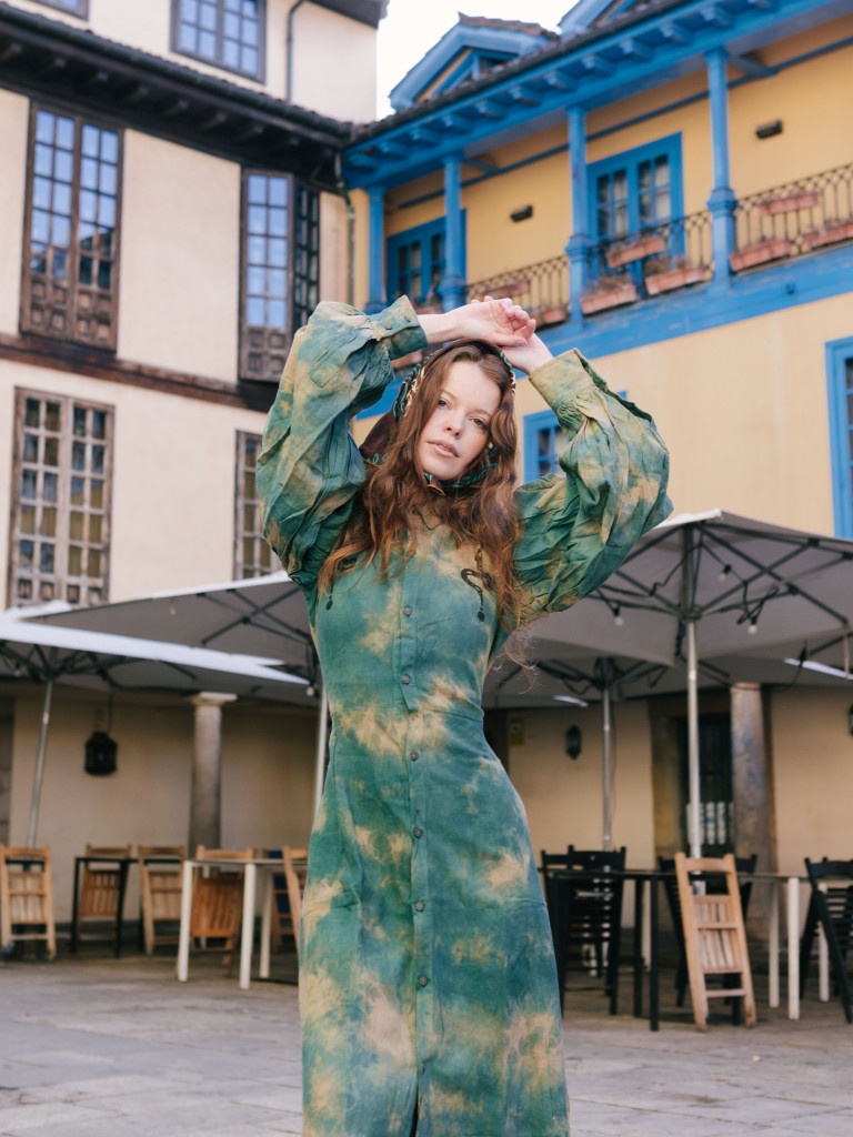 THE YEAR OF THE SNAKE ROCK GREEN DRESS