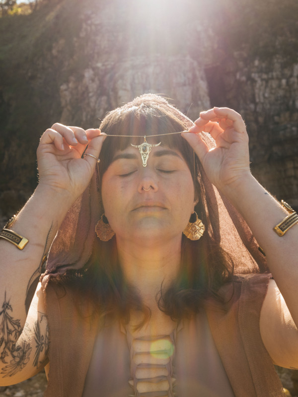 COLGANTE VACA SAGRADA 2