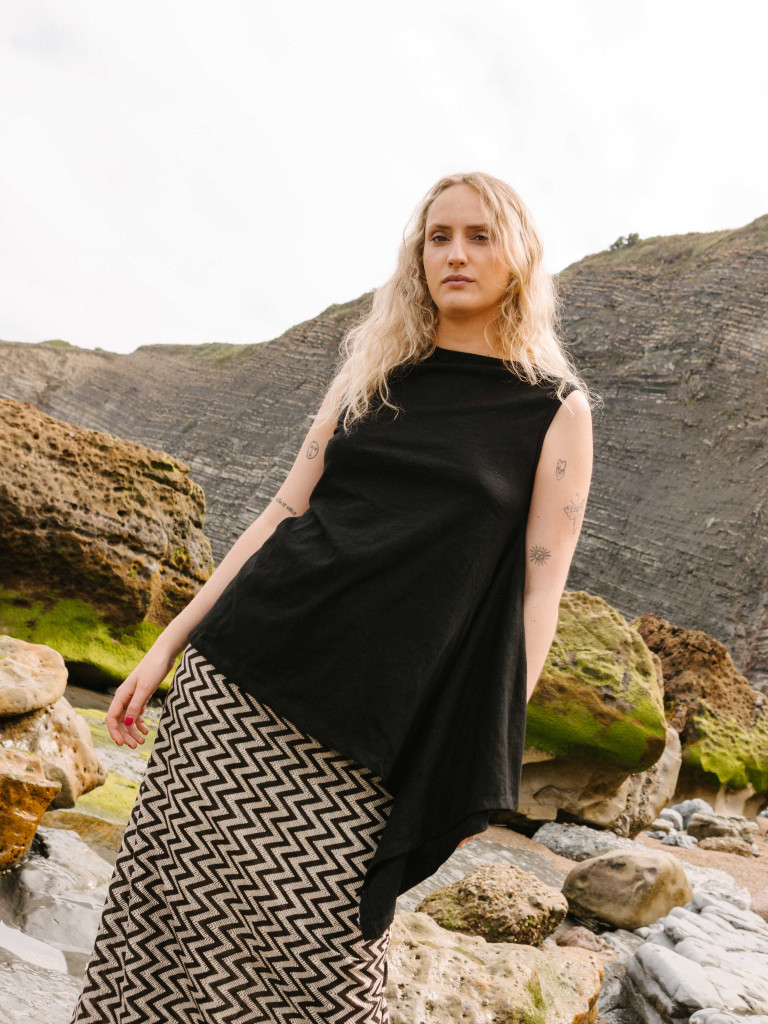 CAMISETA ASY METRIC BLACK