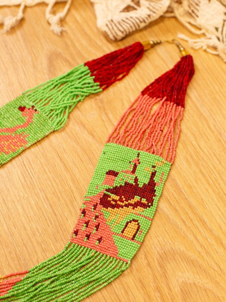 COLLAR CANTO TRIBAL 08