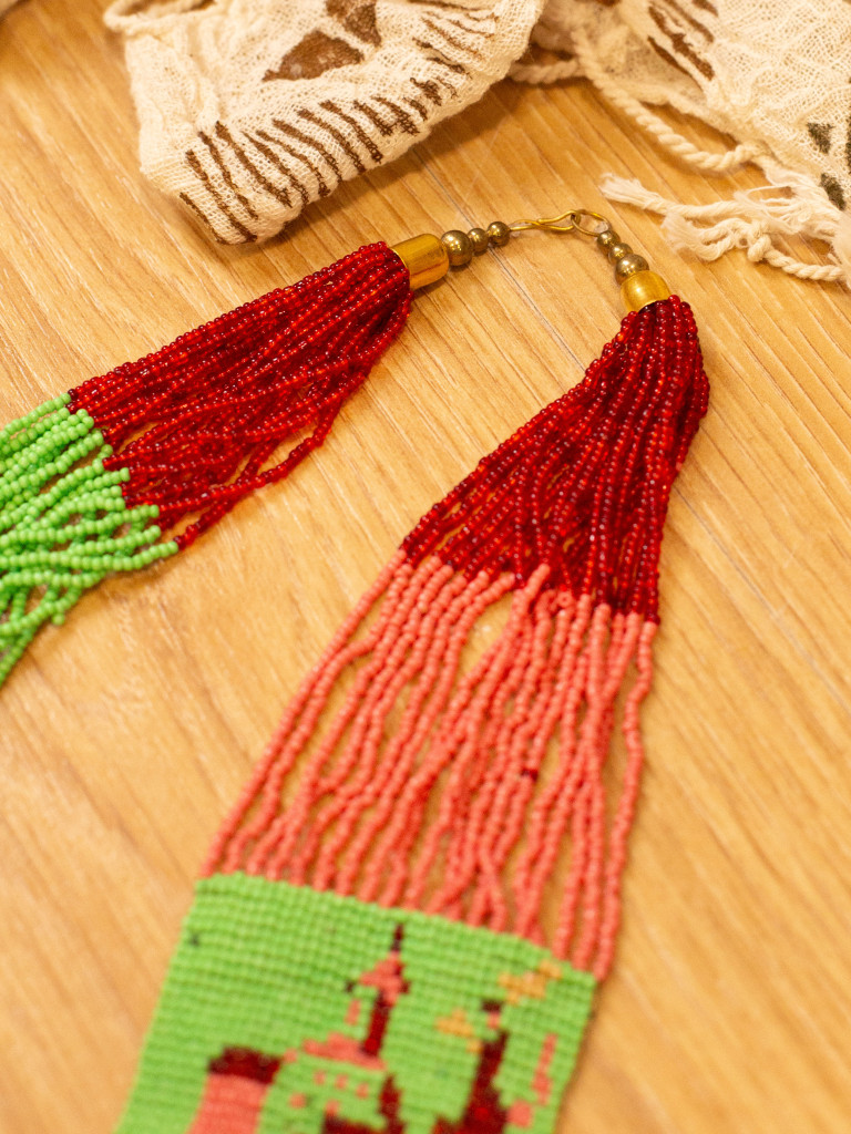 COLLAR CANTO TRIBAL 08