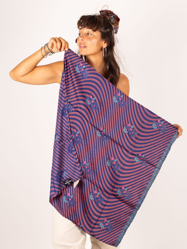 PAÑUELO DHARAMPUR 03