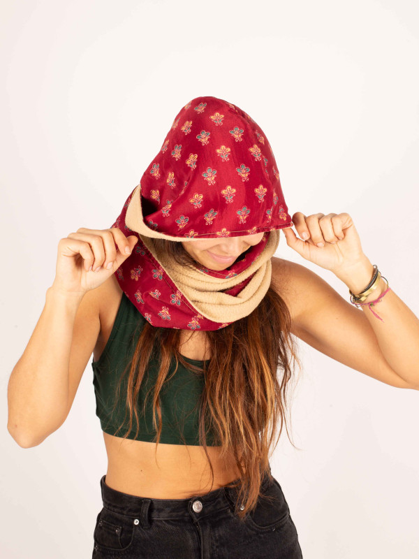 FLEECE MAGIC HOOD 07