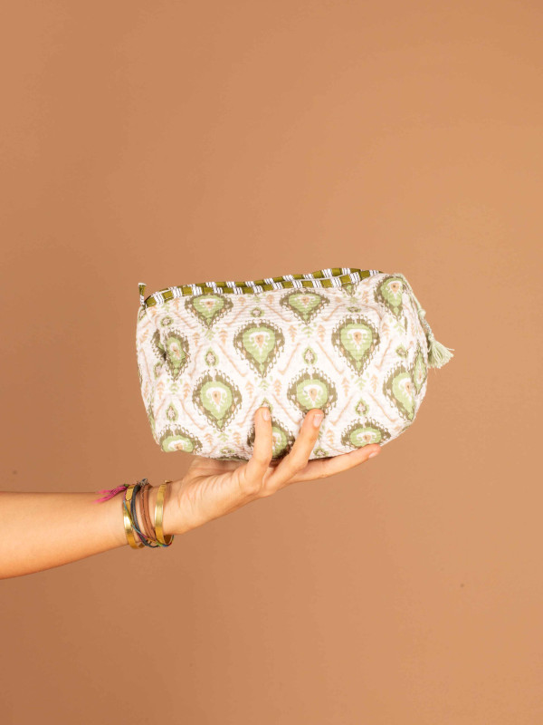 COSMETIC BAG MEDIUM 46