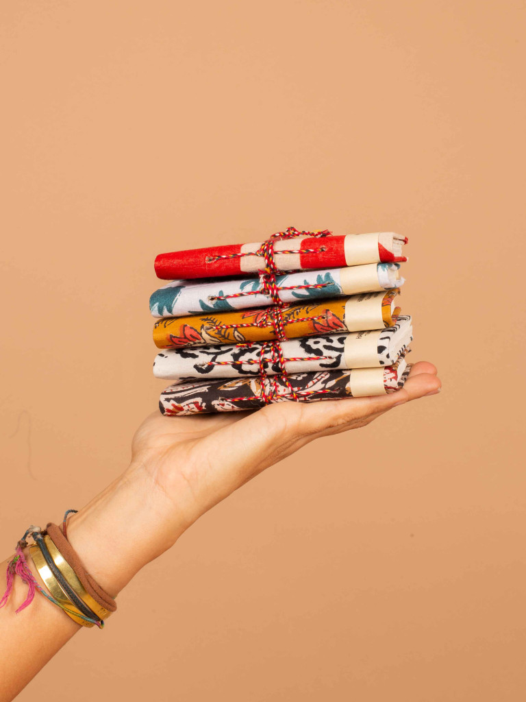 HAPUR NOTEBOOK  MINI 021