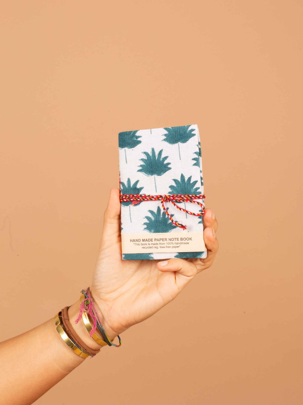 HAPUR NOTEBOOK  MINI 023