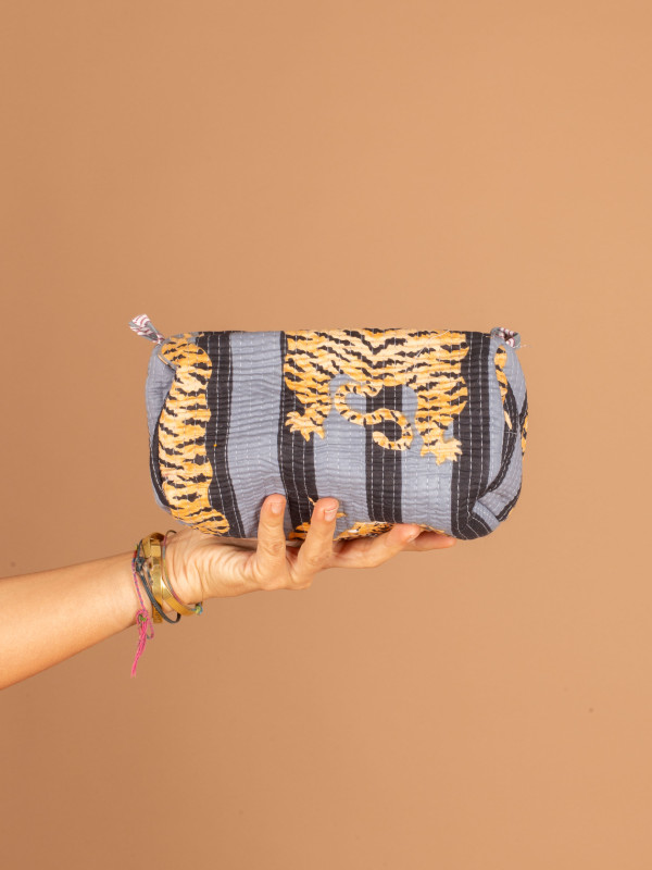 NECESER INDIA MEDIANO 53