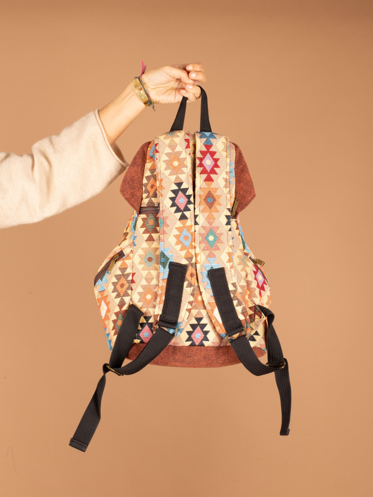 MOCHILA TRIBAL CAÑAMO 04