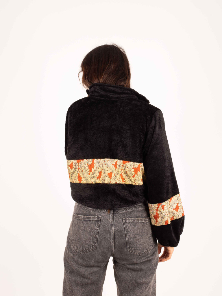 SUDADERA TEDDY PEÑALARA CROP 052