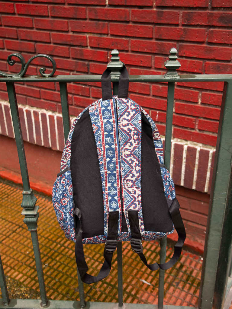 MOCHILA RECYCLED KANTHA 04