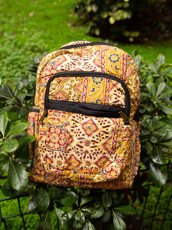 MOCHILA RECYCLED KANTHA 05