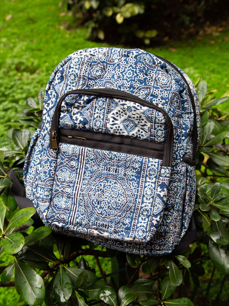 MOCHILA RECYCLED KANTHA 06