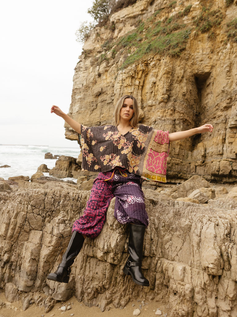 T-SHIRT | RECYCLED PONCHO 013