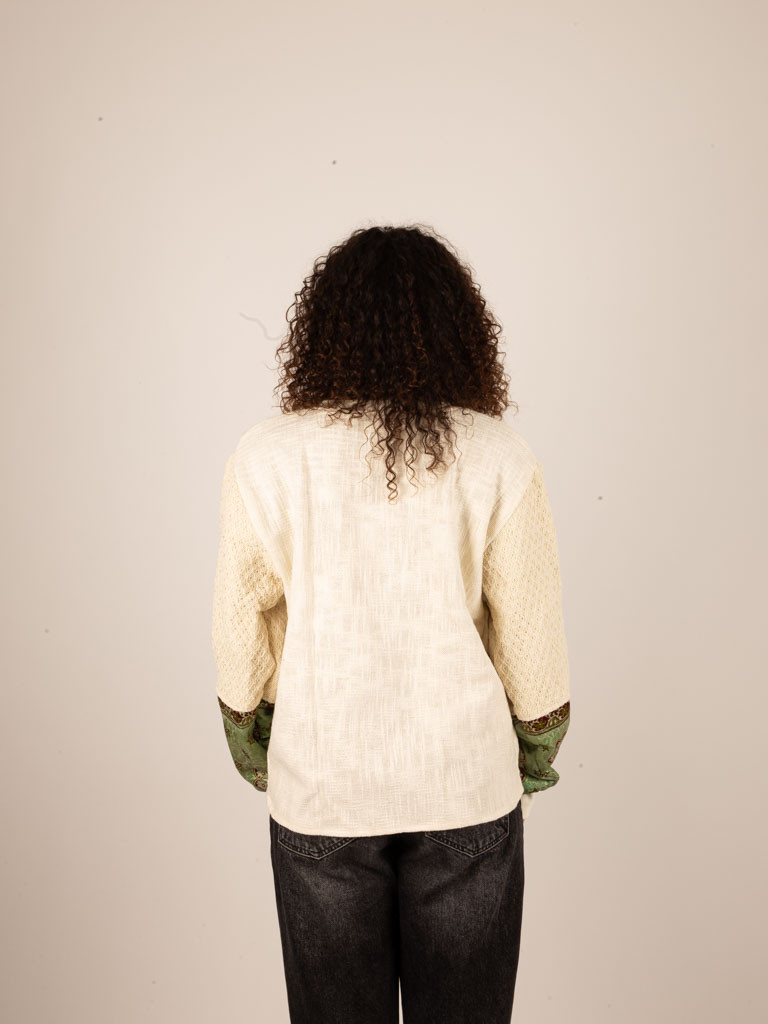 OPENING HEART SWEATSHIRT WHITE 08