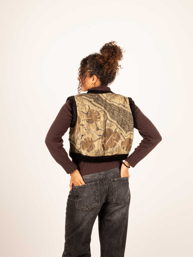 TEDDY KIRAT VEST  04