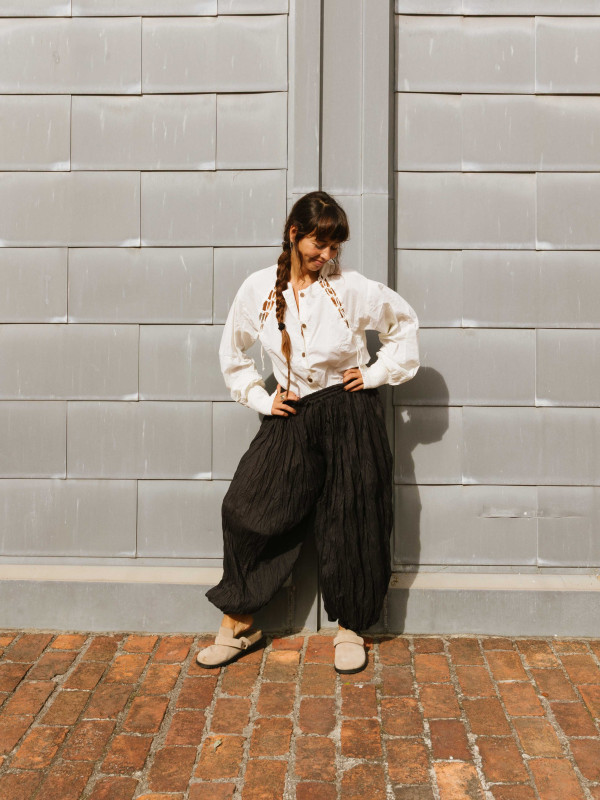 BLACK UMBRELLA TROUSERS