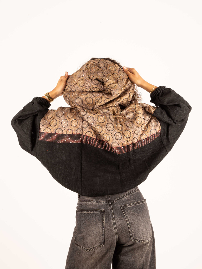 CUERA BLACK HOODIE 064