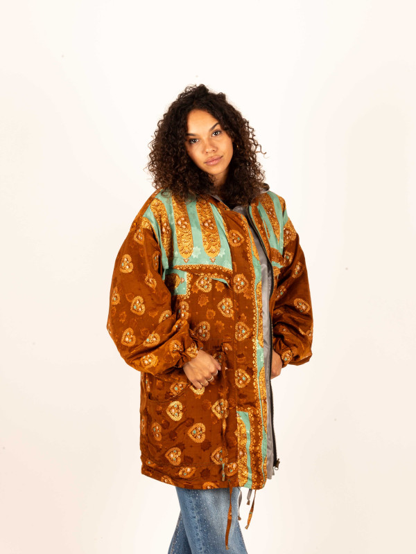 AGUA SAGRADA RAINCOAT 06