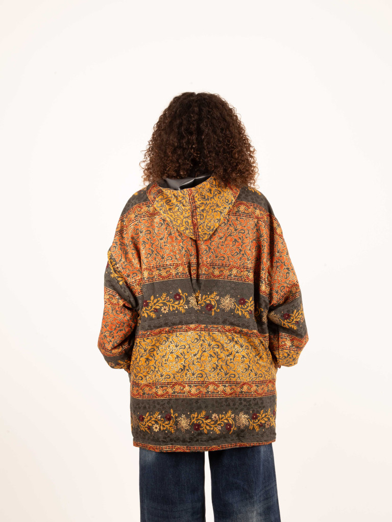 AGUA SAGRADA RAINCOAT 09