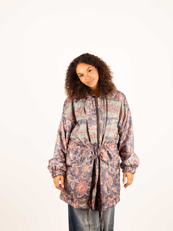 AGUA SAGRADA RAINCOAT 011