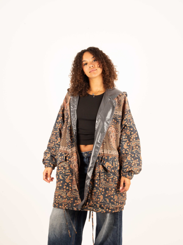AGUA SAGRADA RAINCOAT 013