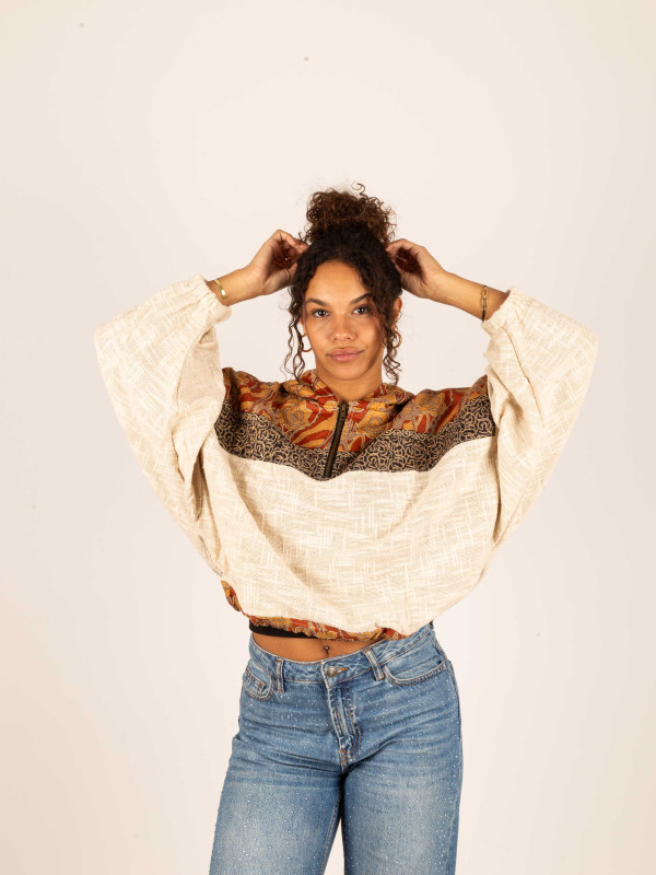 CUERA WHITE HOODIE 04