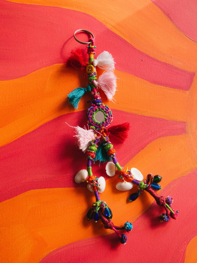 ESPEJITO MÁGICO KEYRING LONG 01