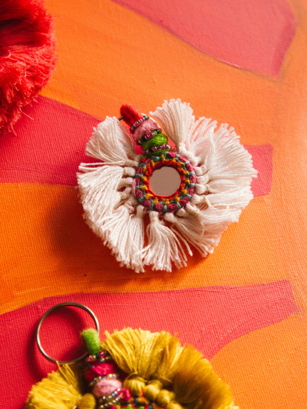 LLAVERO ESPEJITO MÁGICO WHITE 2