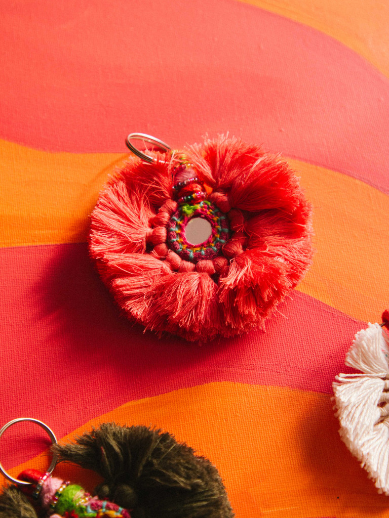 LLAVERO ESPEJITO MÁGICO SALMON