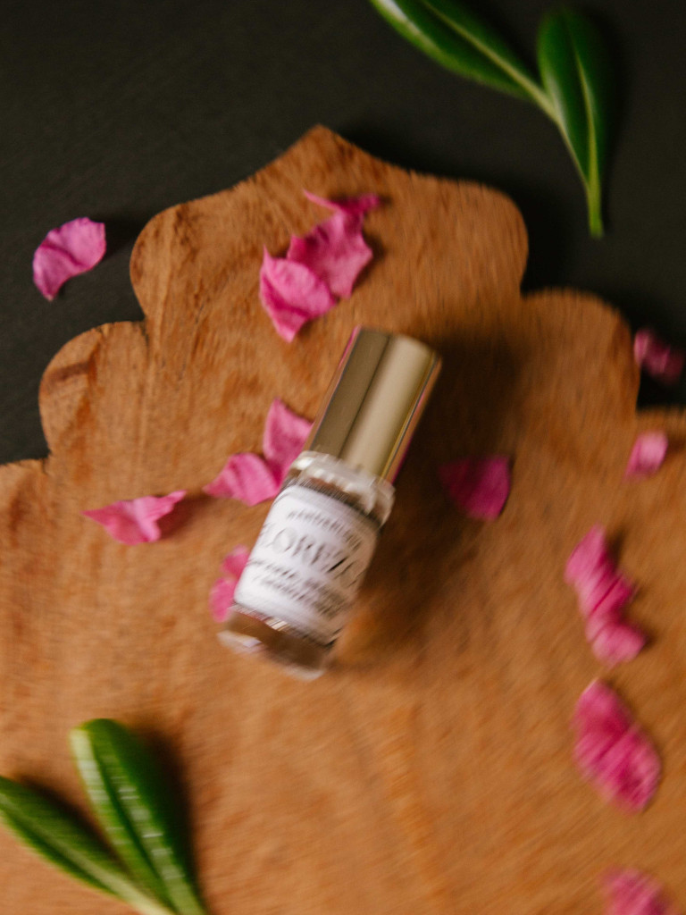 ACEITE ESENCIAL DE ROSA DAMASCENA...