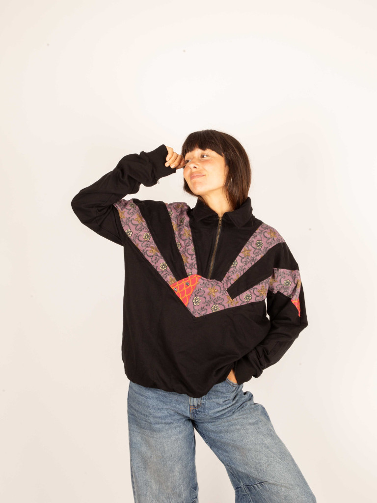 SUDADERA RAYOS DE LUZ 064