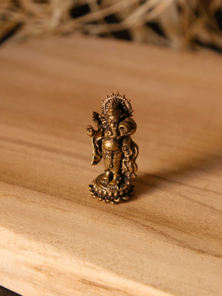 FIGURE OF GANESHA 02