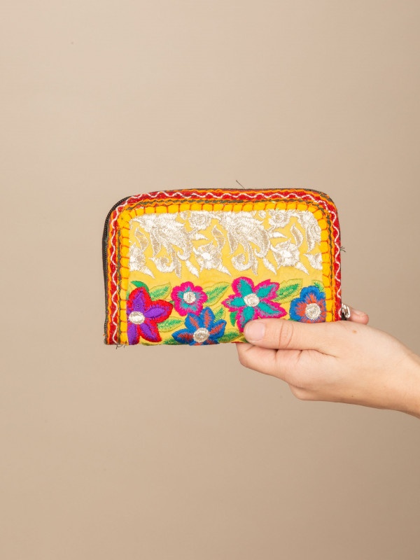 FUNDA PARA MOVIL FRIDA 18