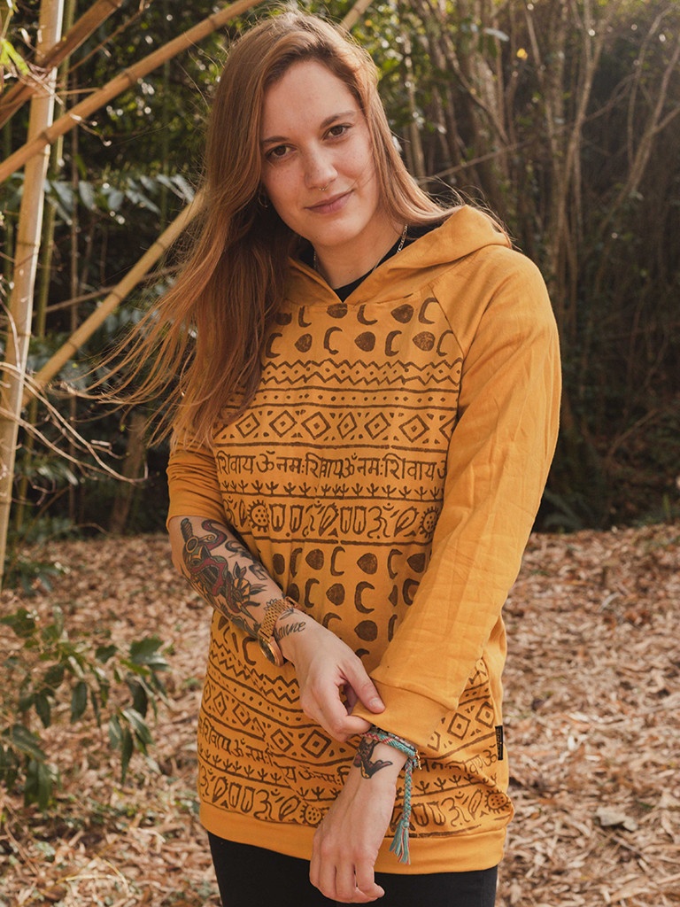 SUDADERA MANTRAS MOSTAZA