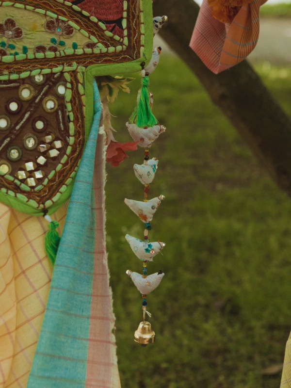 WHITE INDIAN ORNAMENT PENDANT