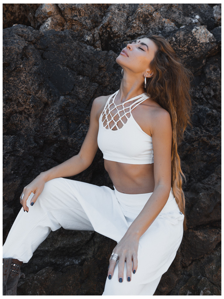 WHITE MACRAMÉ TOP