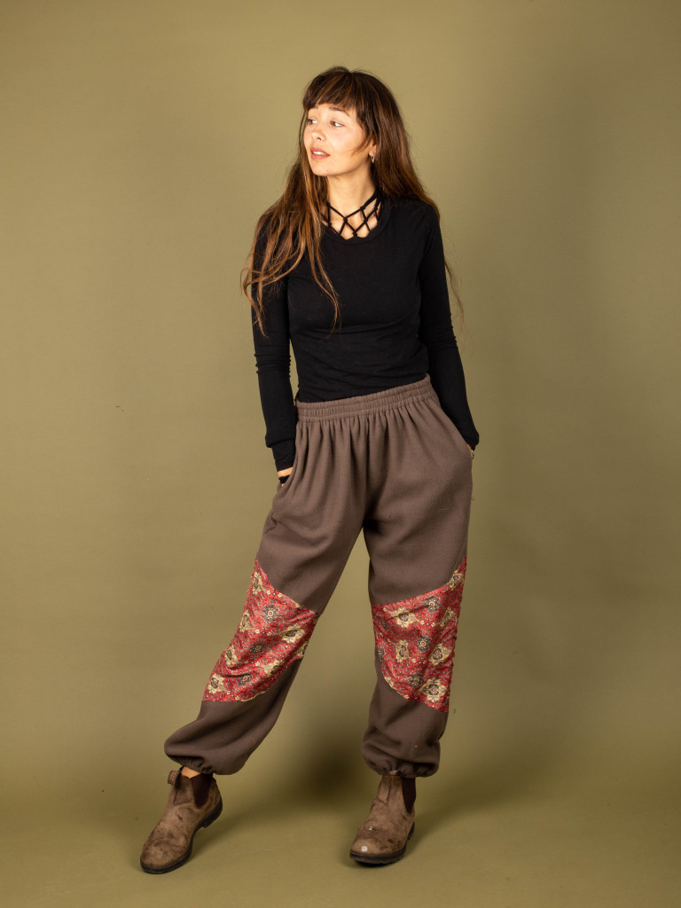 MUNIELLOS STONE TROUSERS 01