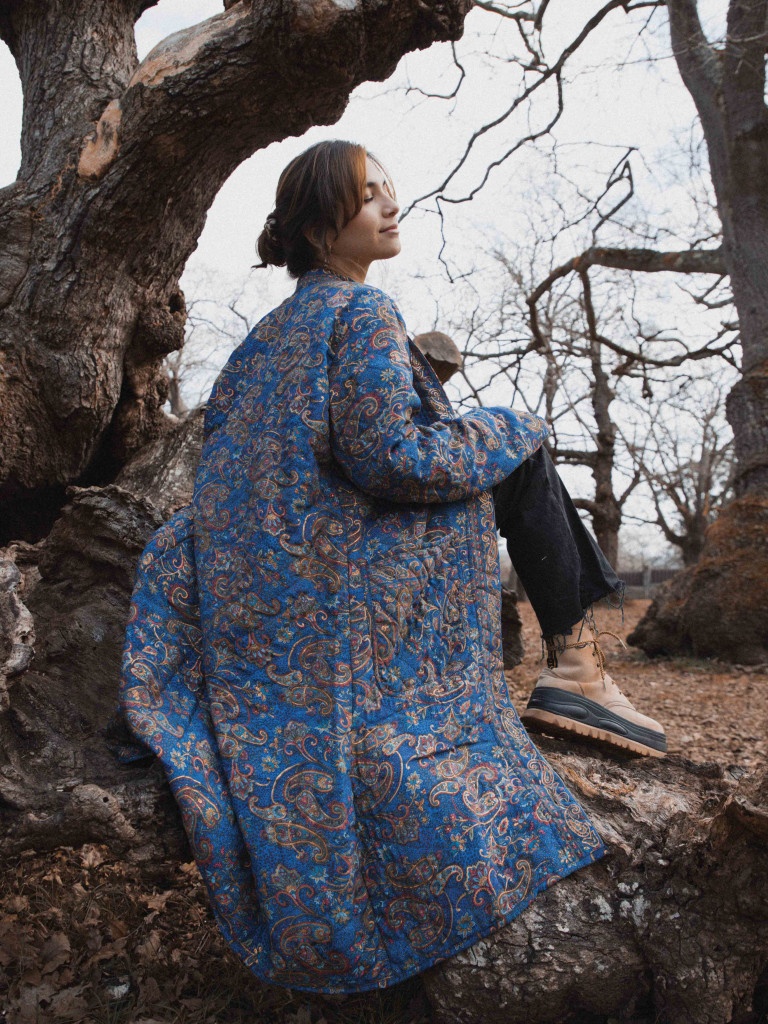AINOKURA COAT 19