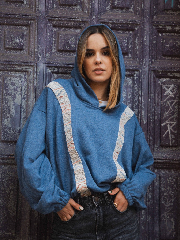 WAORANI BLUE SWEATSHIRT