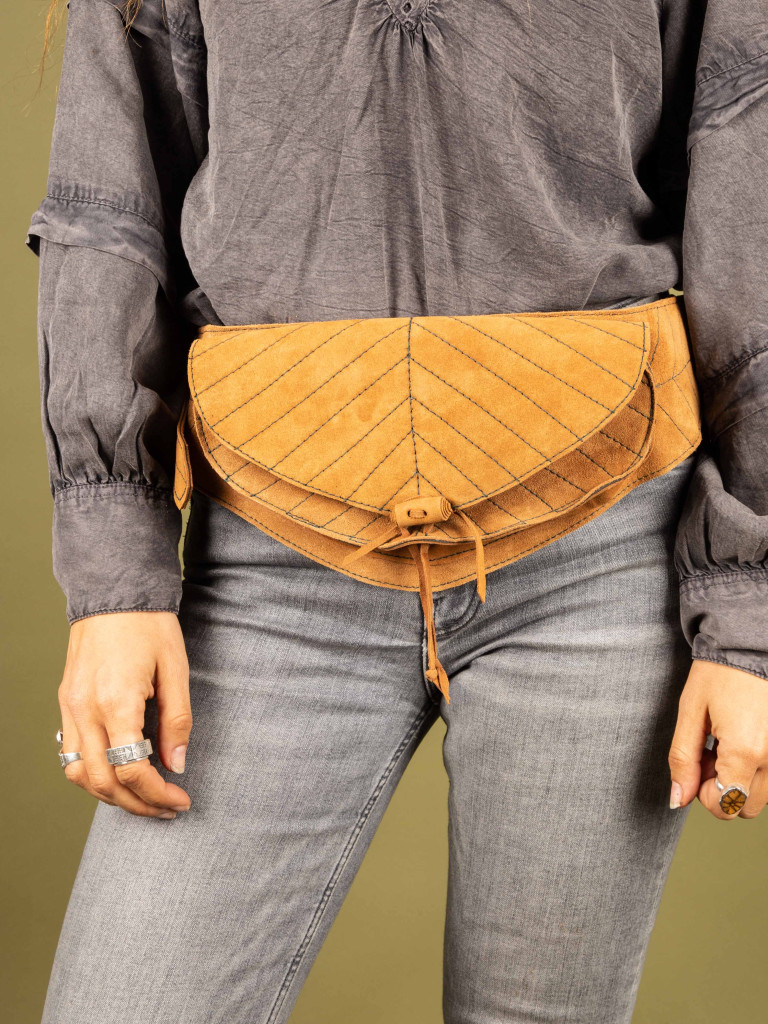 GREVILLEA CAMEL FANNY PACK