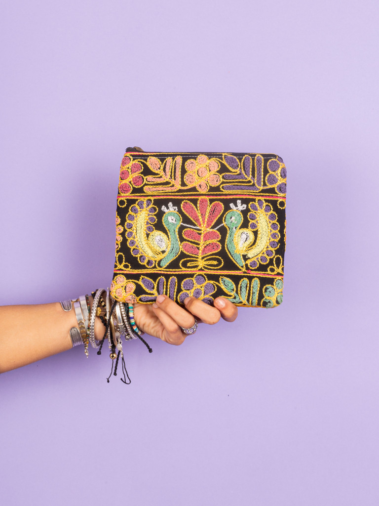 GUYARAT COSMETIC BAG 010