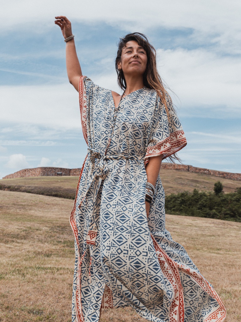 NUESTRA MAGIA HANDBLOCK DRESS/KAFTAN