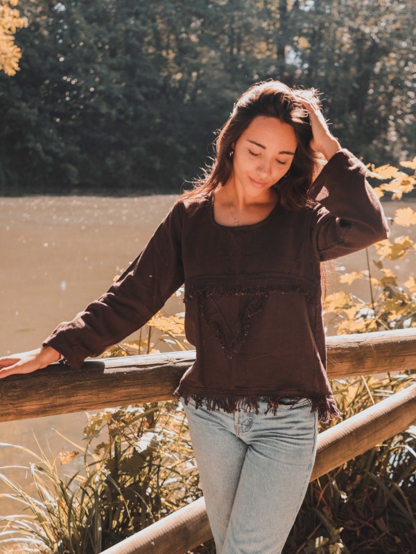 TIMELESS BROWN TSHIRT