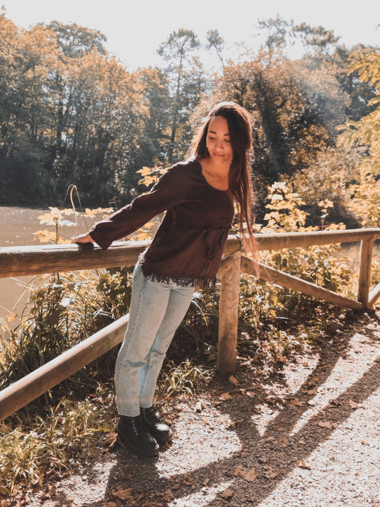 TIMELESS BROWN TSHIRT