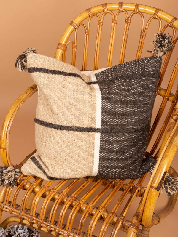 KILIM CUSHION COVER 03 2